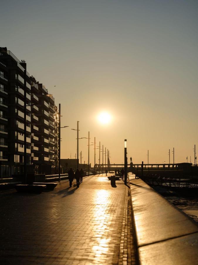 Stijlvolle En Lichtrijke Design Penthouse Met Prachtig Uitzicht Te Wenduine Leilighet De Haan Eksteriør bilde